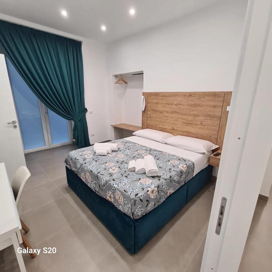 Hotel Residenza Nascari Al Plebiscito Neapol Exteriér fotografie